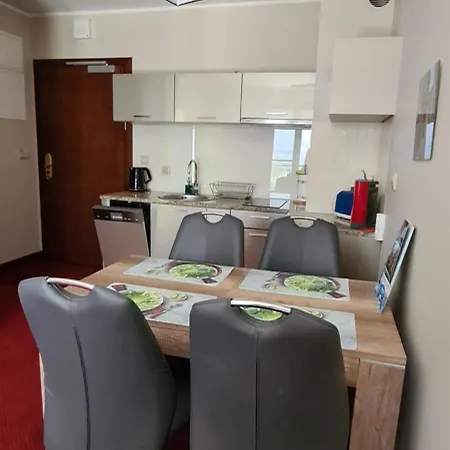 Apartament Luksusowe Przy Plaży-continental Krynica Morska
